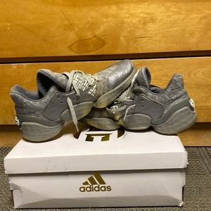 Adidas Harden Vol.4